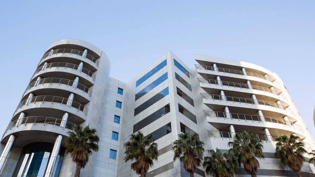 Commercial Build-Out Contraction in North Hollywood